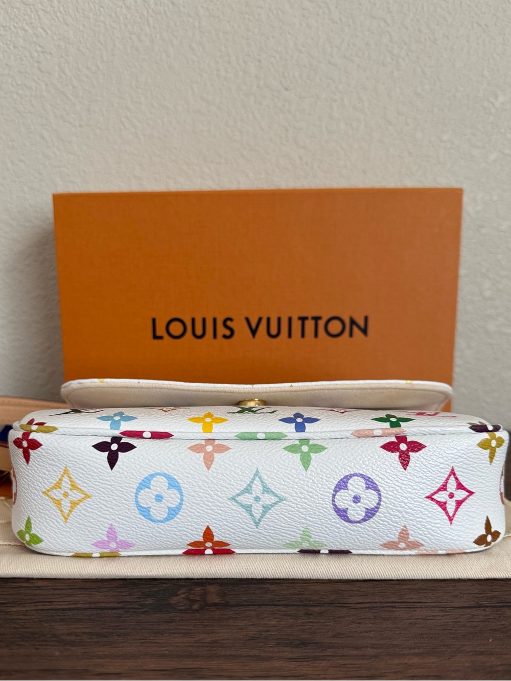 ❌SOLD❌LOUIS VUITTON 2026 Limited Edition Murakami Anniversary Ivy Two Way Bag - Picture 8 of 9
